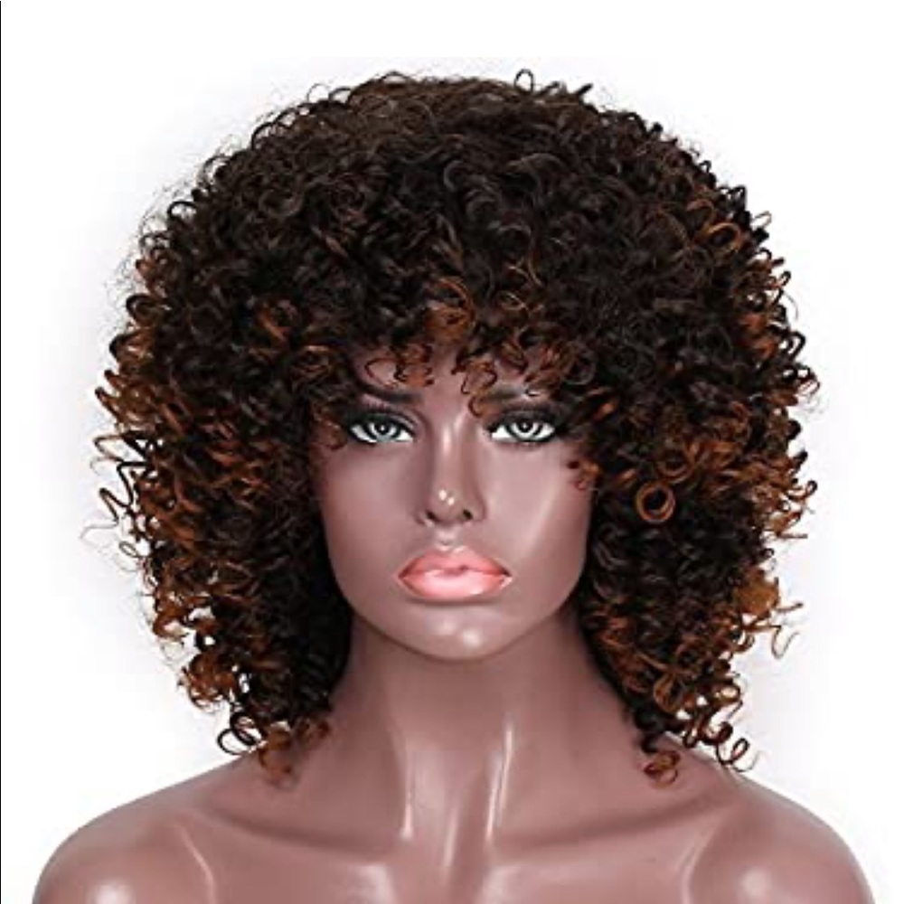 Hair/wigs